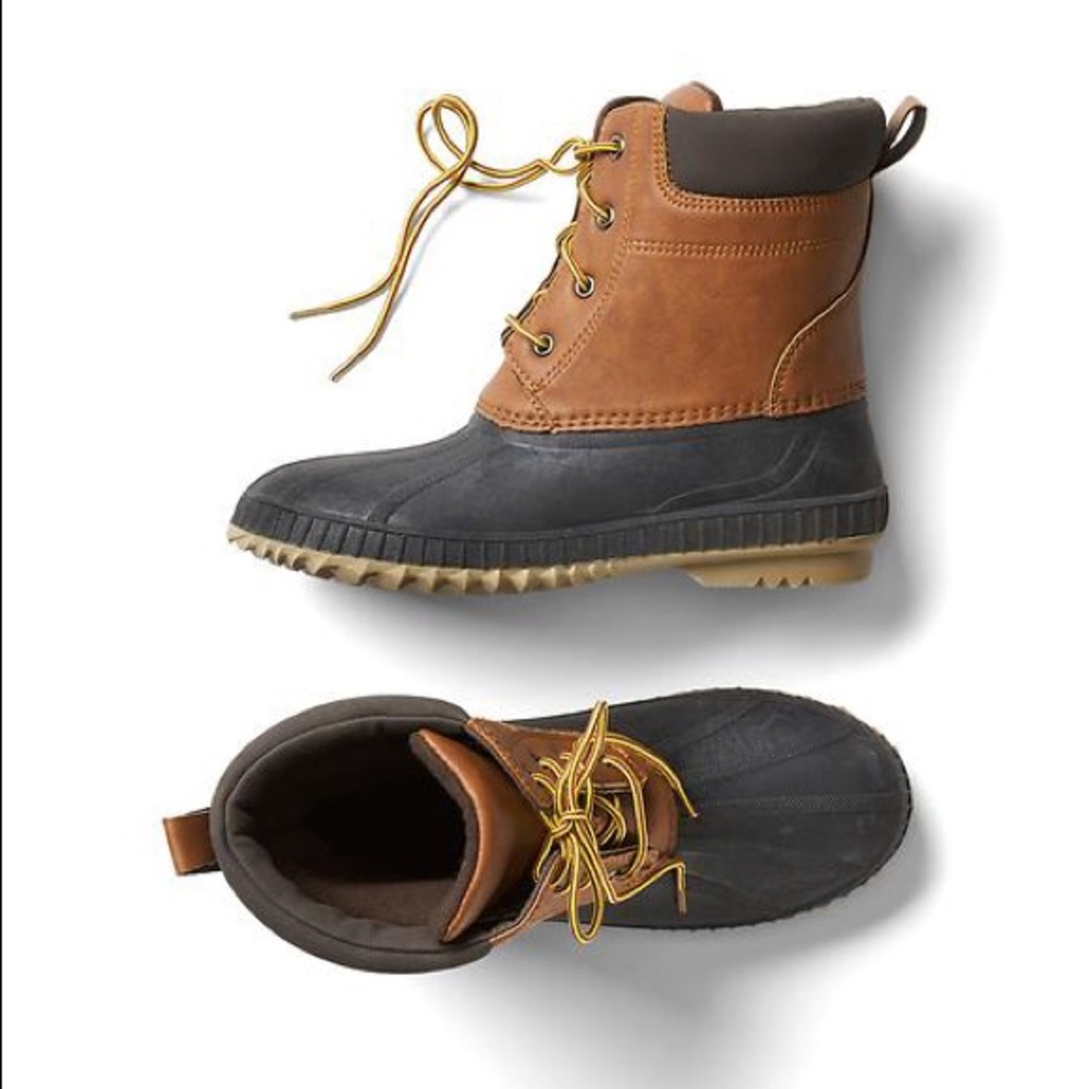 ✨HP✨ 3M Thinsulate Boy’s Duck Boot in Golden Oak